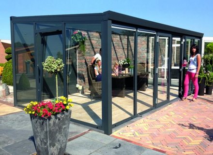 Gartenzimmer mit Doppeltür Gartenzimmer mit Doppeltür