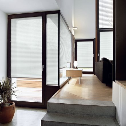 Einsatzbeispiel Plissee Fenster/Türen von Clauss Einsatzbeispiel Plissee Fenster/Türen von Clauss